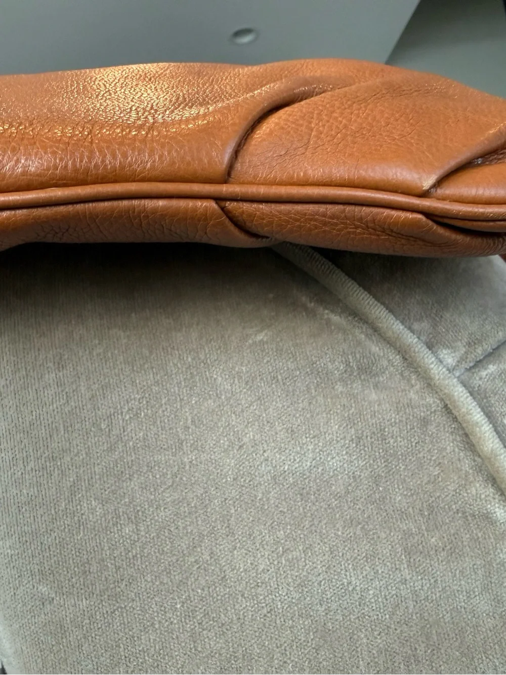 Tory Burch Tan Leather Shoulder Bag with Gold & Leather Chain Strap